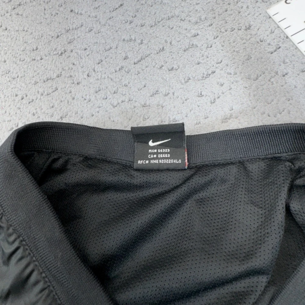 Nike windbreaker pullover